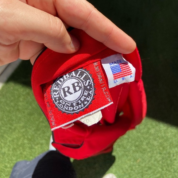 VTG 90’s Red Balls On Fire Red Coat / Robe - Picture 5 of 6